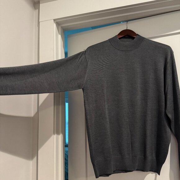 Johnston & Murphy Men's 100% Silk Knit Crew Neck Grey Long Sleeve Sweater Shirt - Picture 2 of 16